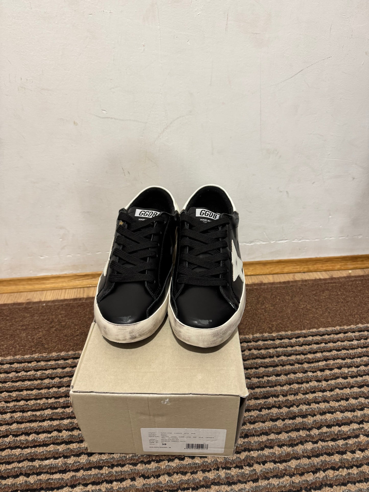 Golden Goose Broj 42,45(Odmah dostupno)