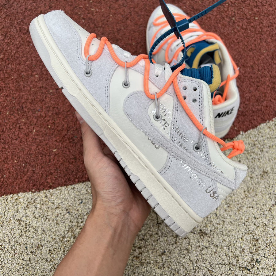 Off white dunk low lot 19