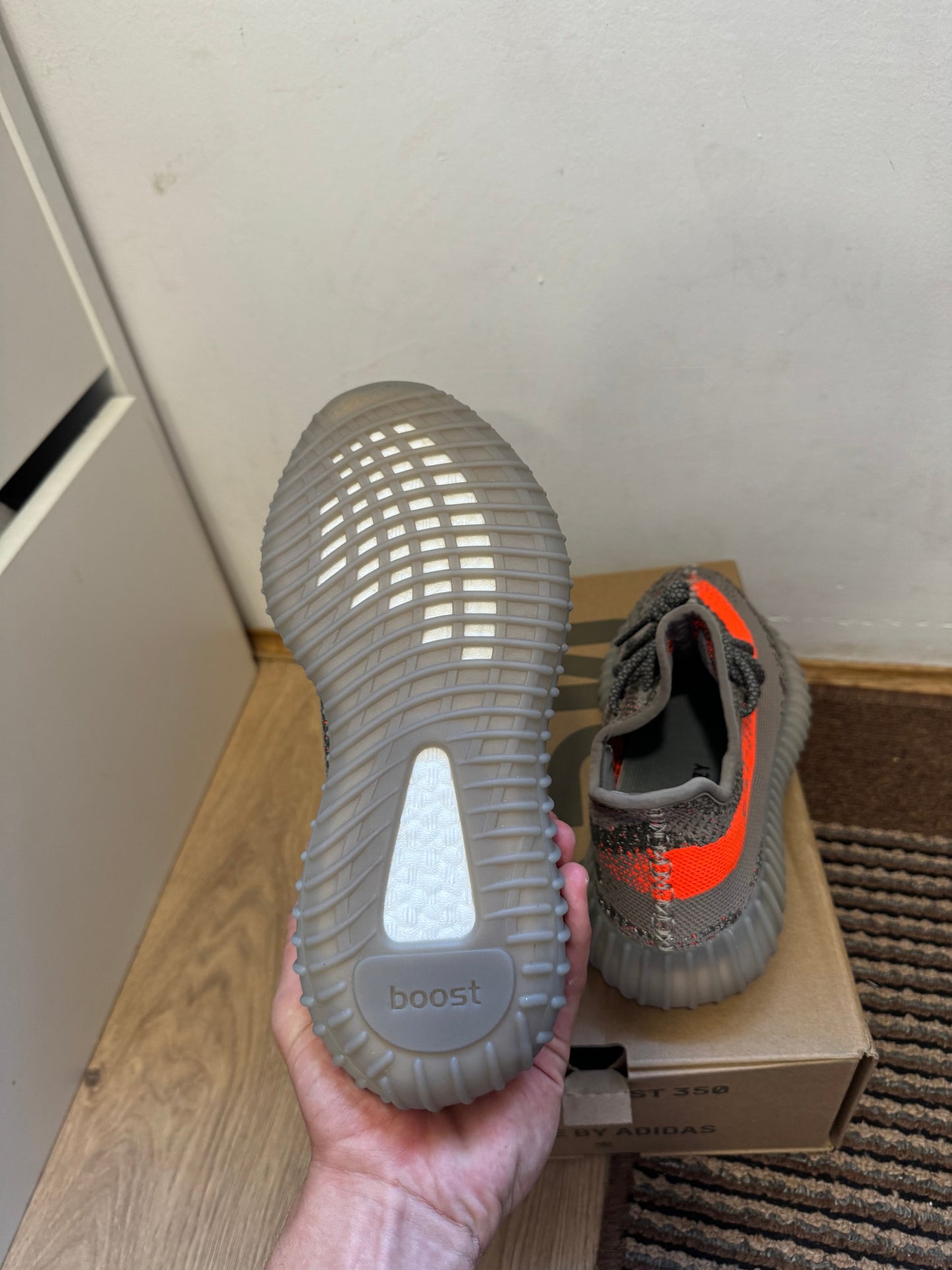 Yeezy 350 Beluga Broj 40(Odmah Dostupno)