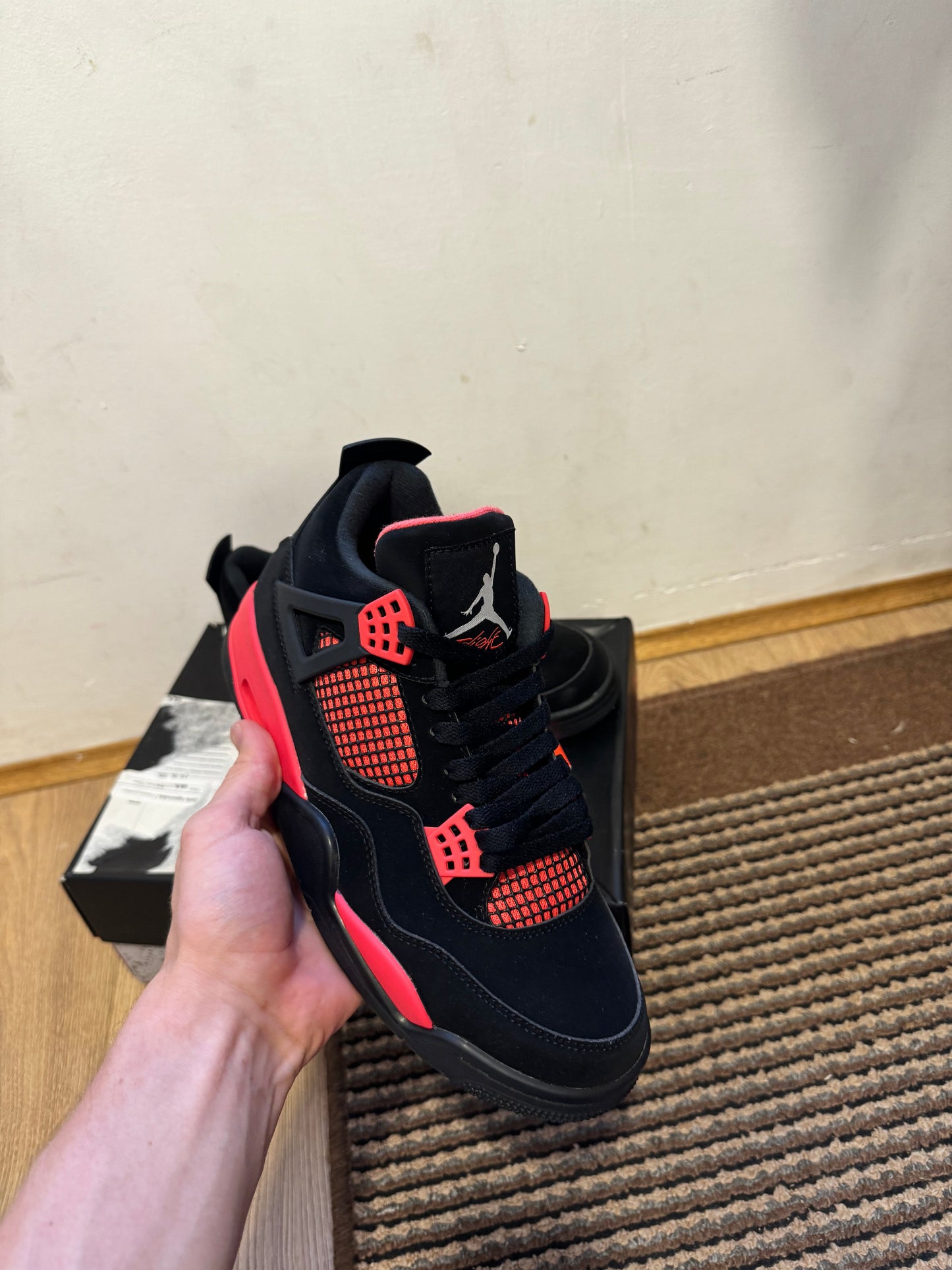 Jordan 4 Red Thunder Broj 47(Odmah dostupno)