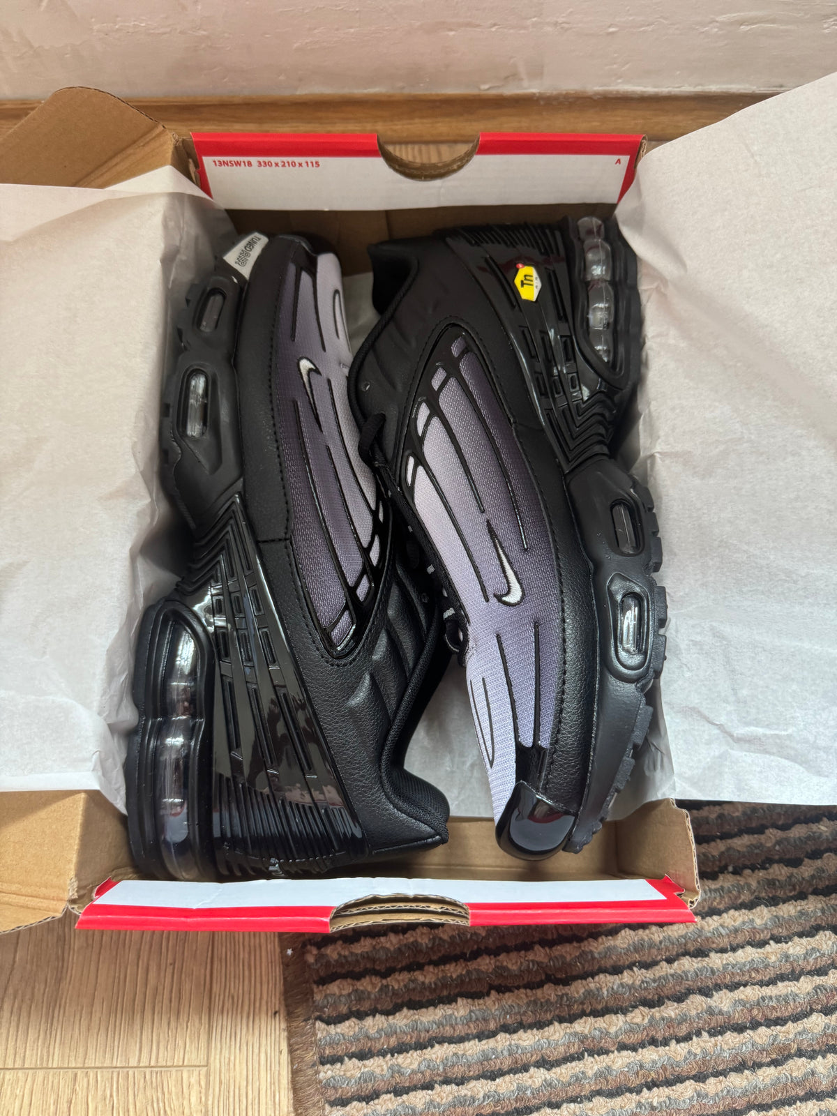 Nike Air max Plus 3 Broj 46 (Odmah Dostupno)
