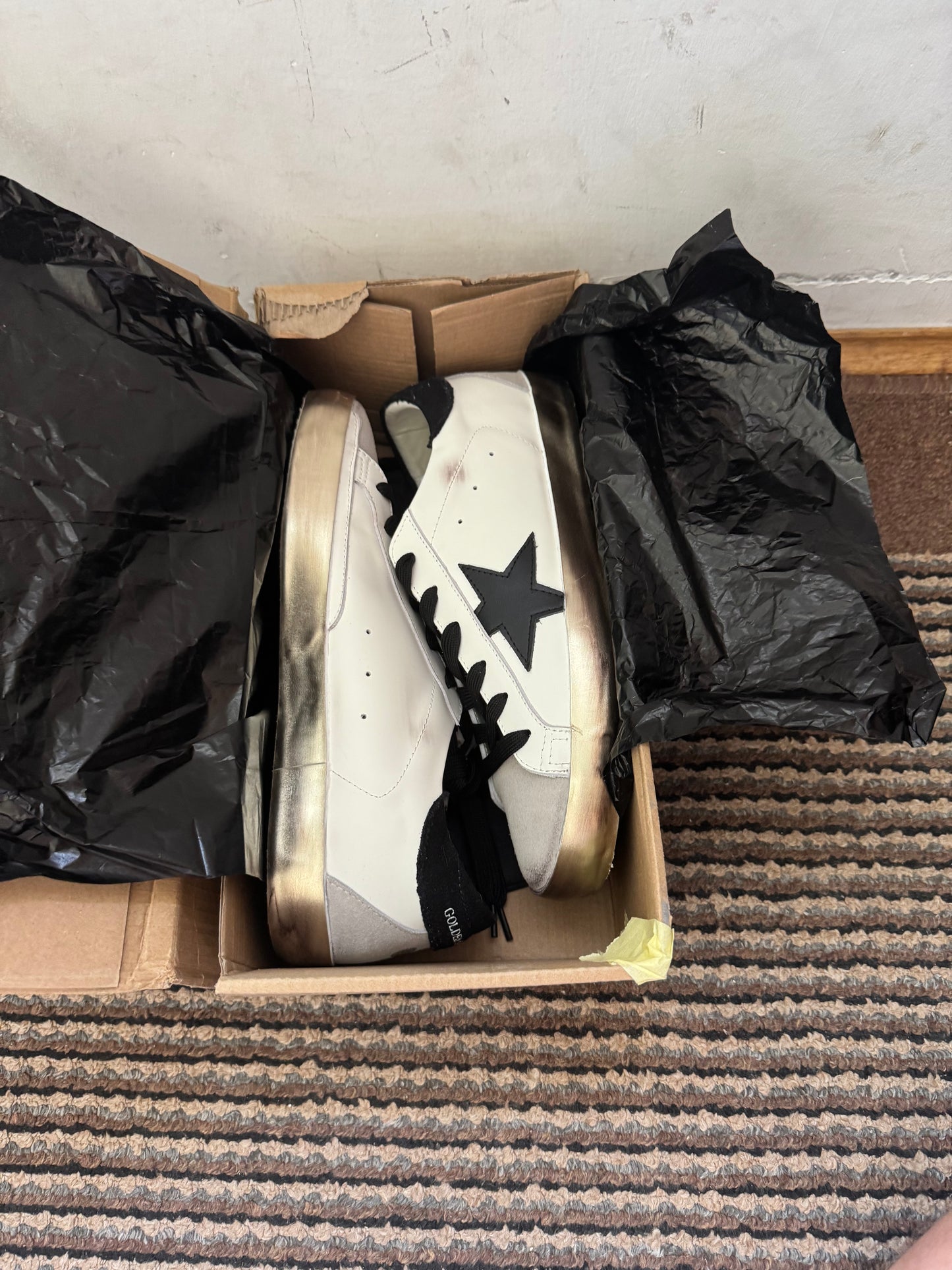 Golden Goose Broj 41(Odmah dostupno)