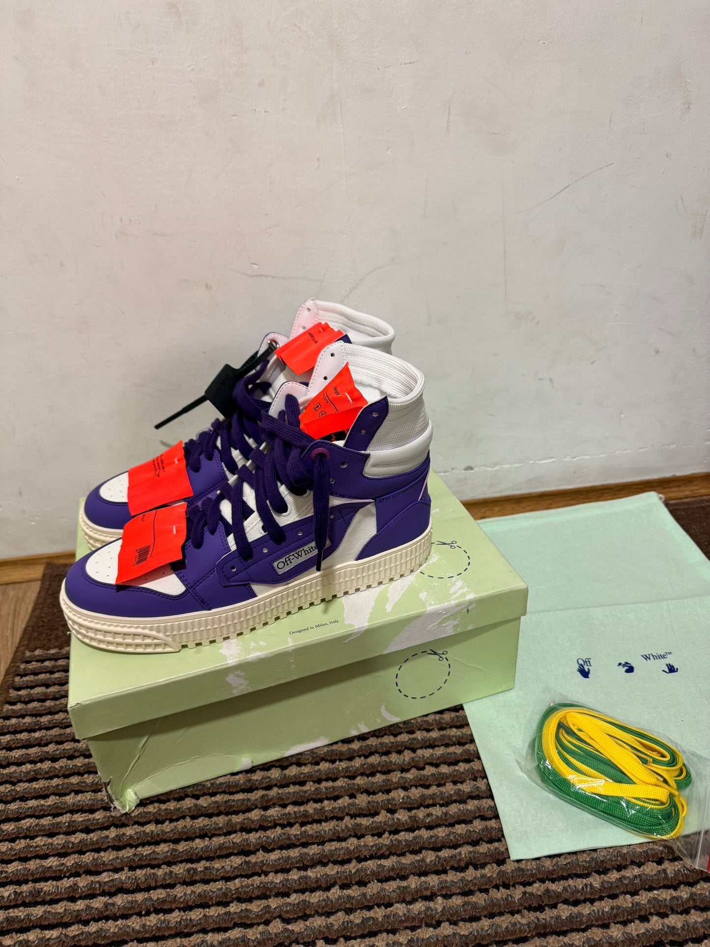 Off White Court Broj 41(Odmah dostupno)