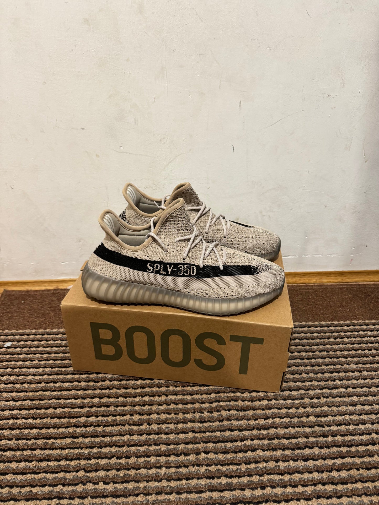 Yeezy 350 Salt Broj 45(Odmah dostupno)