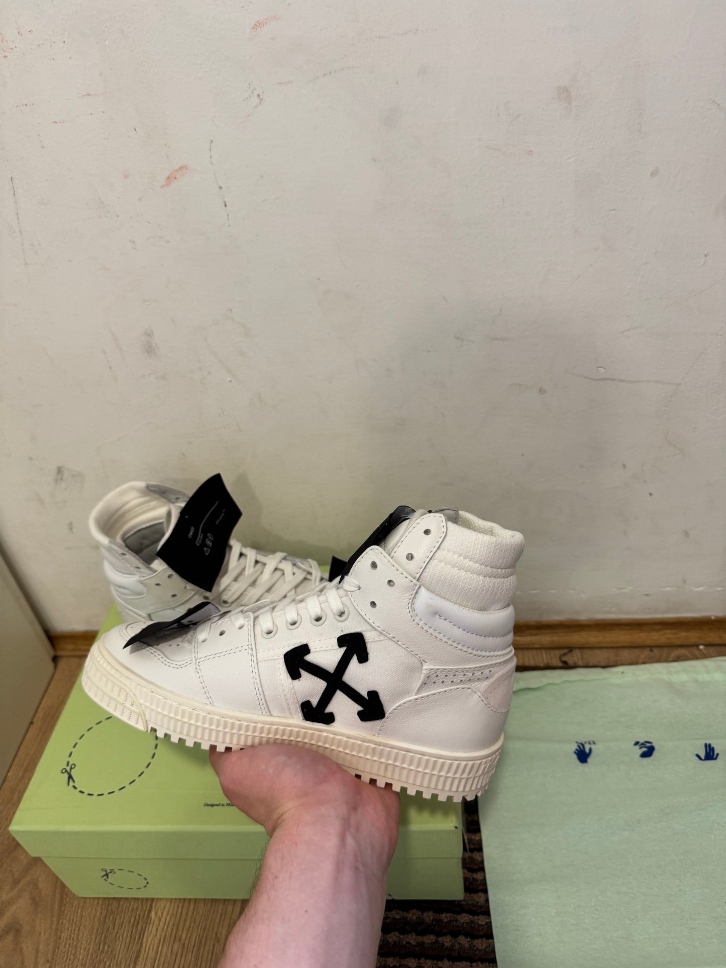 Off White Court Broj 40(Odmah dostupno)