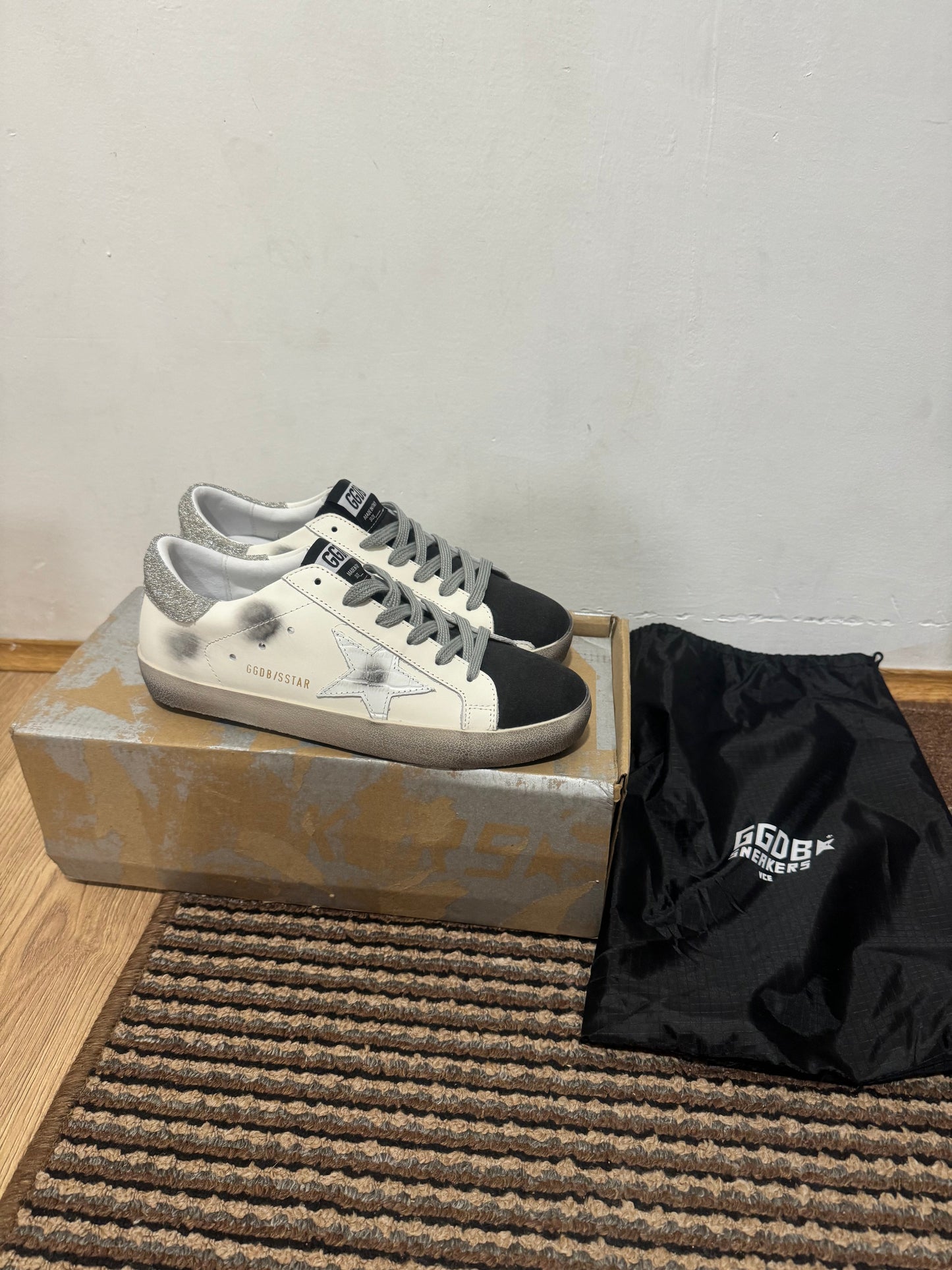 Golden Goose Broj 37,38,42,45(Odmah dostupno)