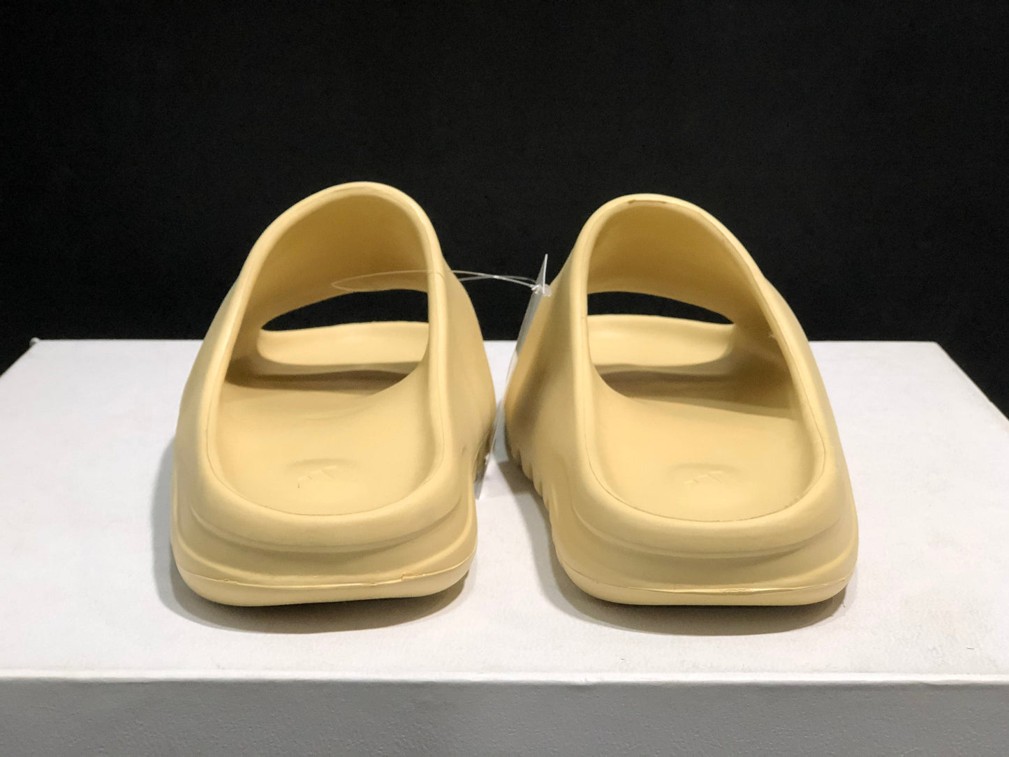 Yeezy slide Sand