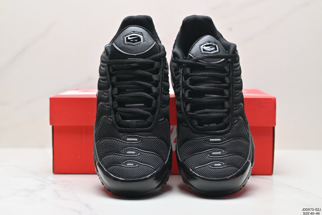 Nike Air Max Plus