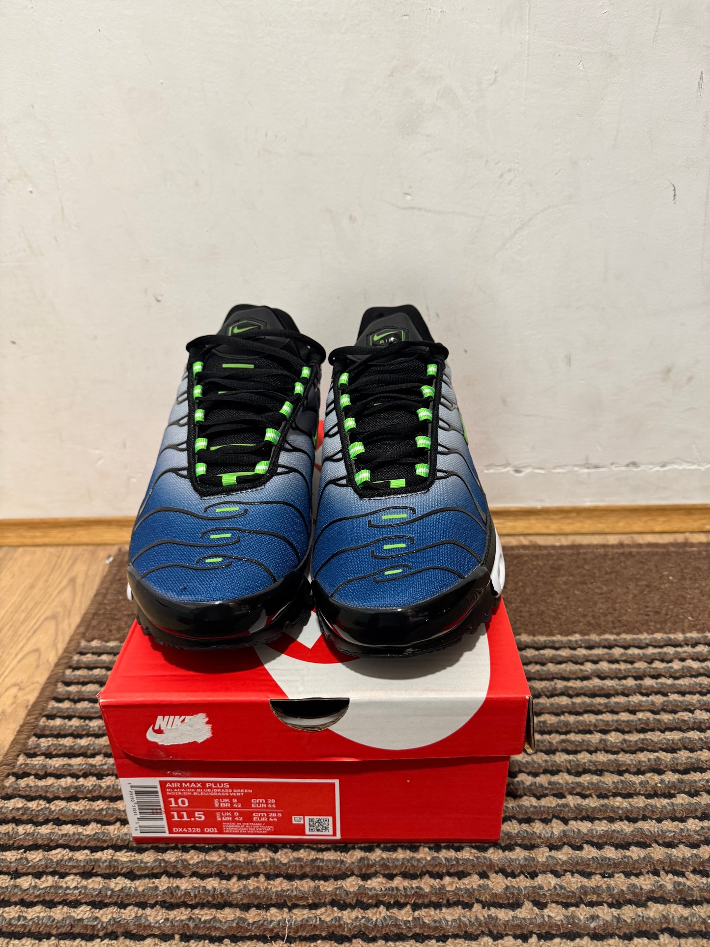Nike Air max Plus Broj 44(Odmah dostupno)