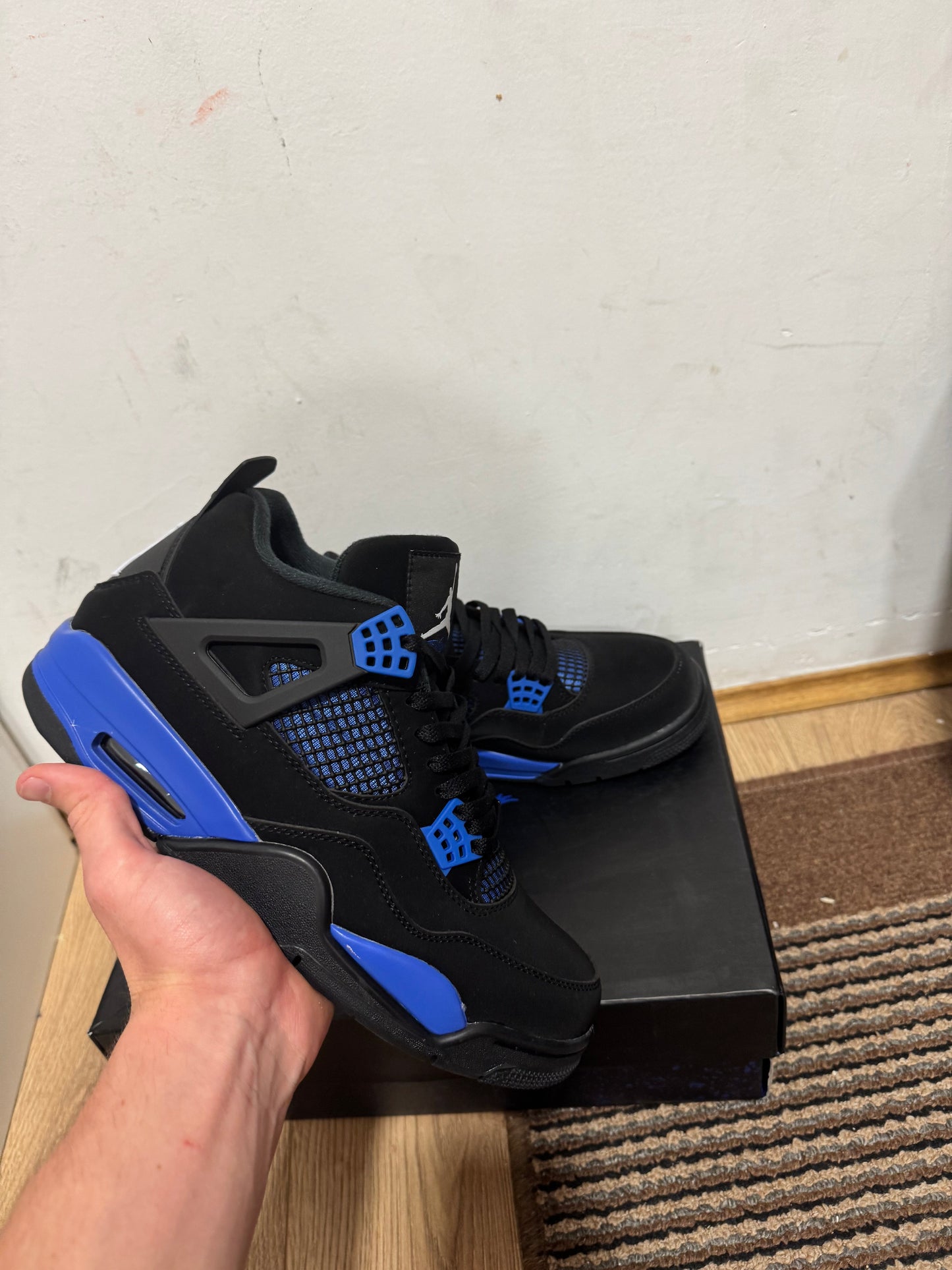 Jordan 4 Blue Thunder Broj 44 (Odmah dostupno)