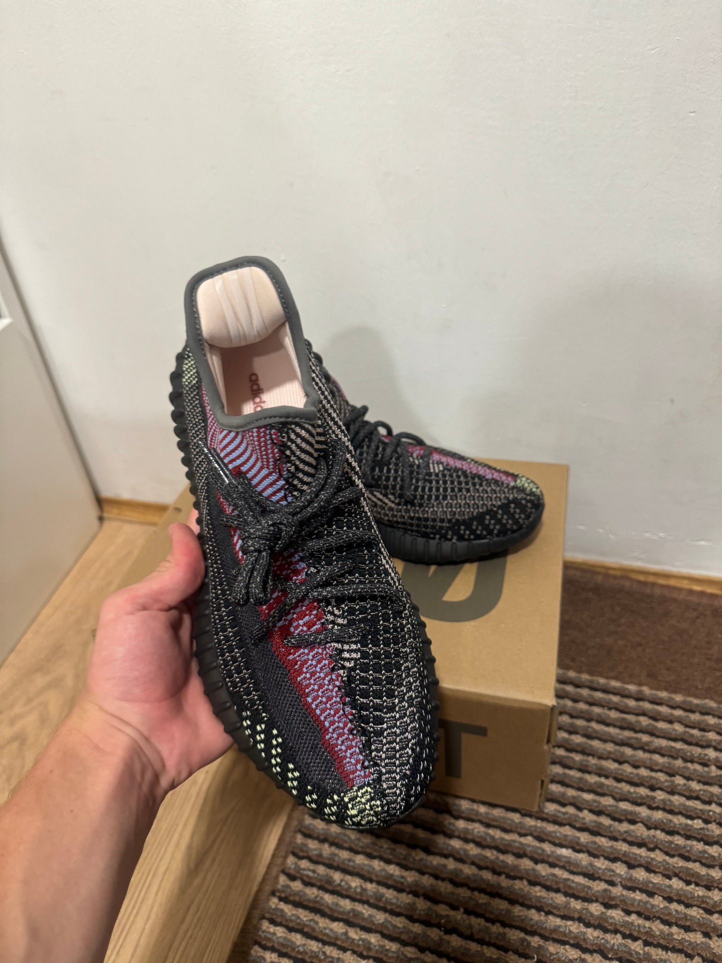 Yeezy 350 Yecheil Reflective Broj 42(Odmah dostupno)