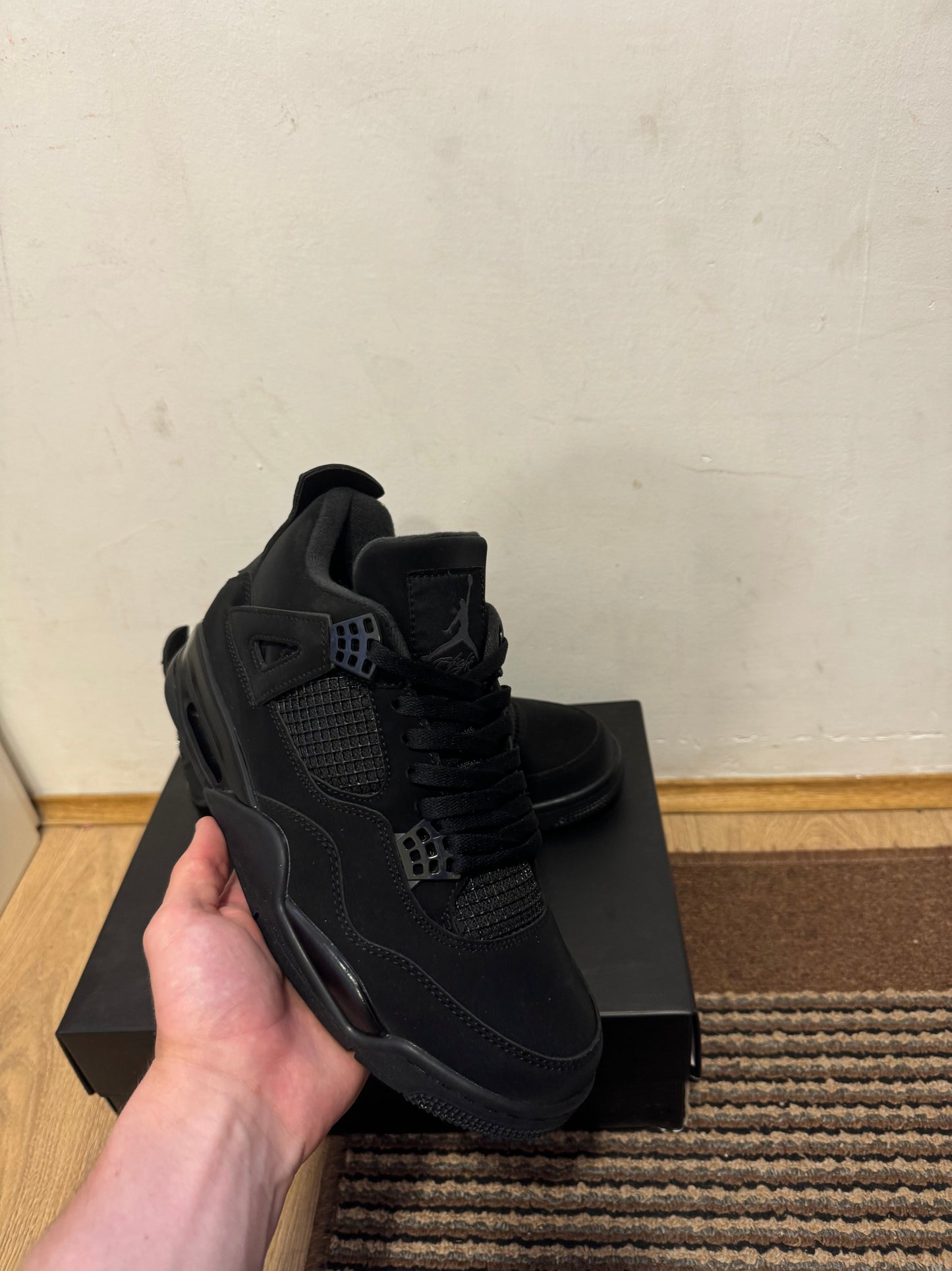 Jordan 4 Black Cat Broj 39,43,45(Odmah dostupno)