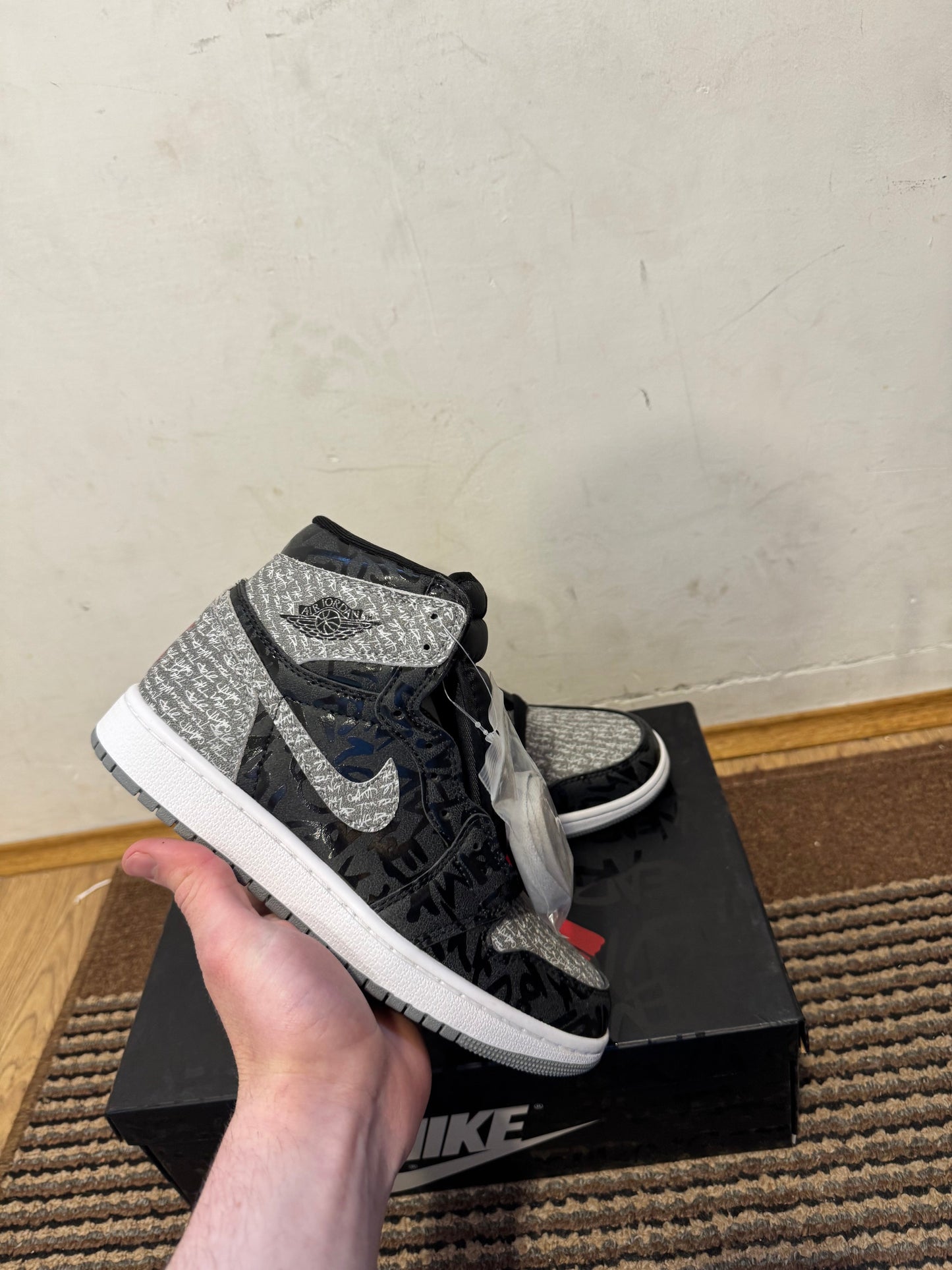 Jordan 1 Missed Broj 39 (Odmah dostupno)