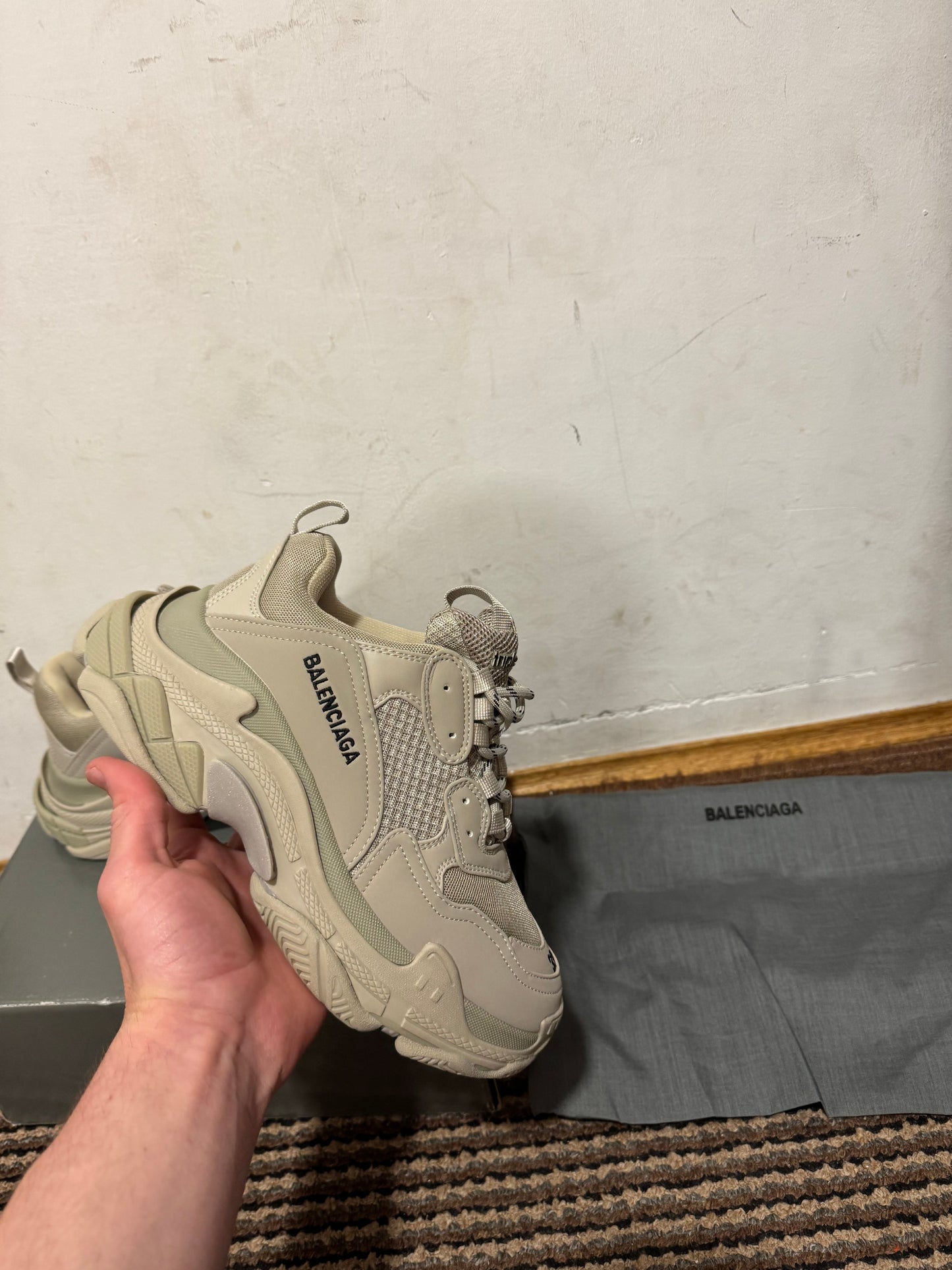 Balenciaga Triple S Broj 39(Odmah dostupno)