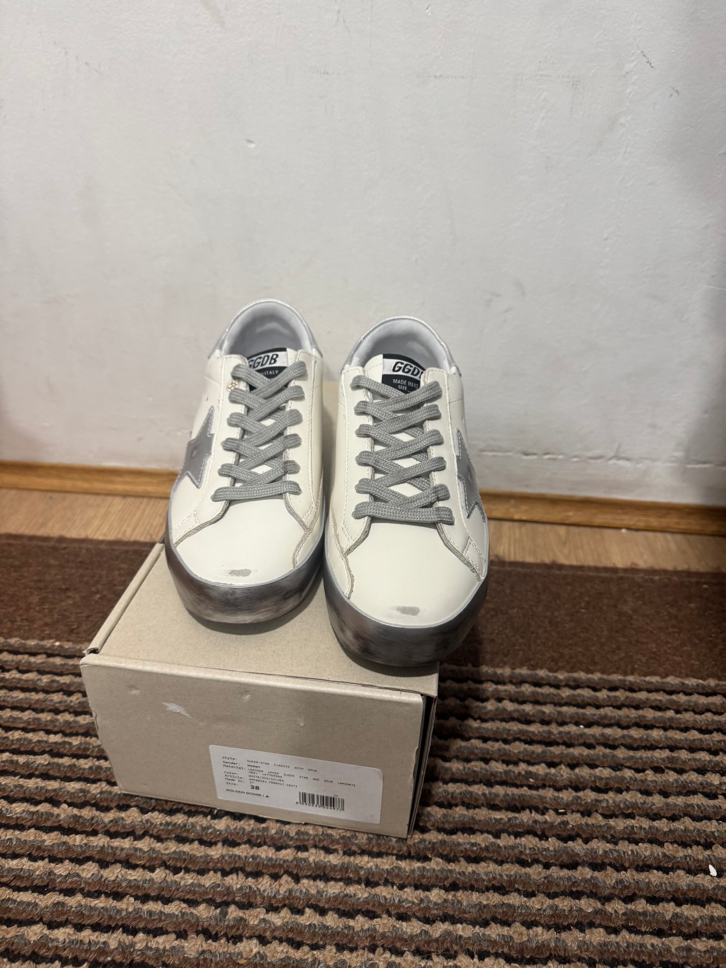 Golden Goose Broj 38(Odmah dostupno)