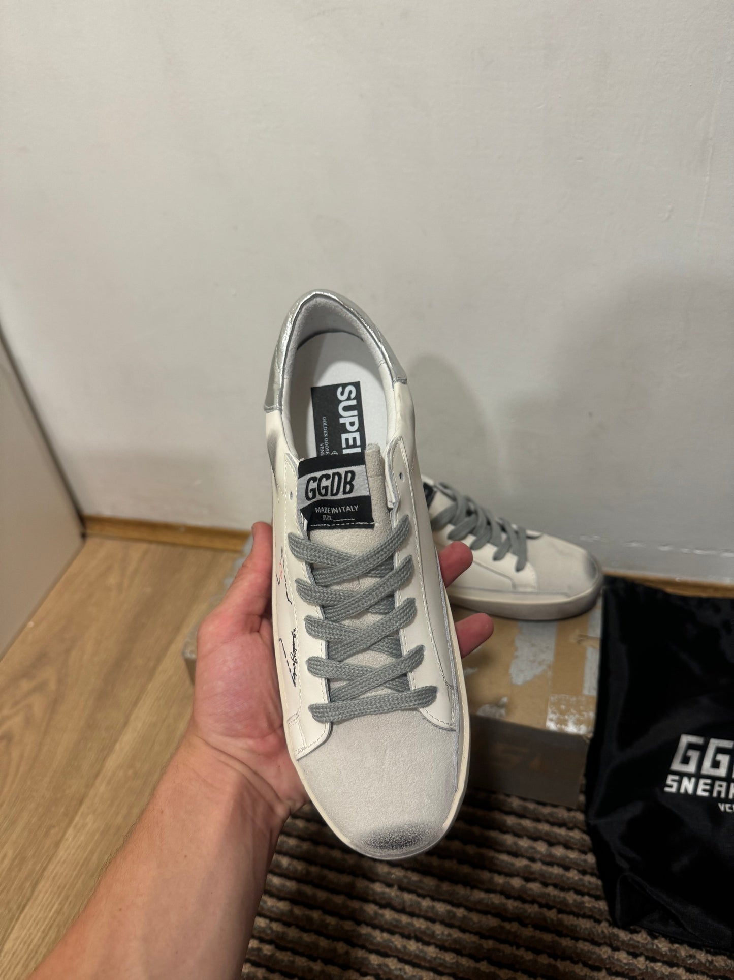 Golden Goose Broj 37(Odmah dostupno)