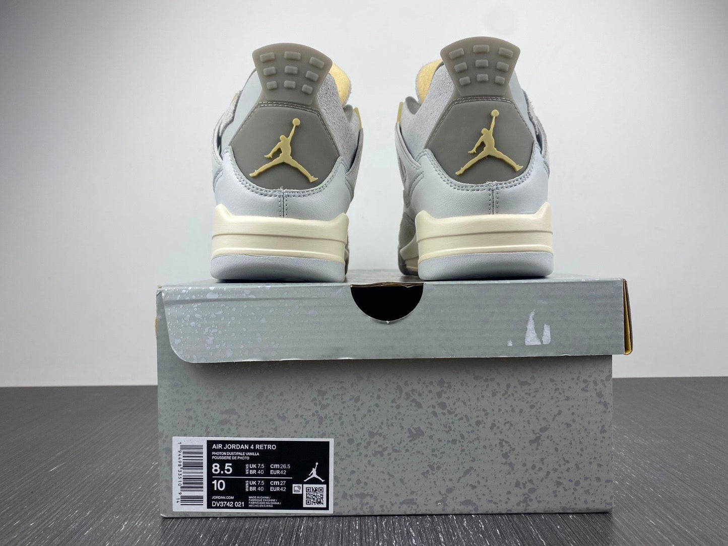 Jordan 4 Craft