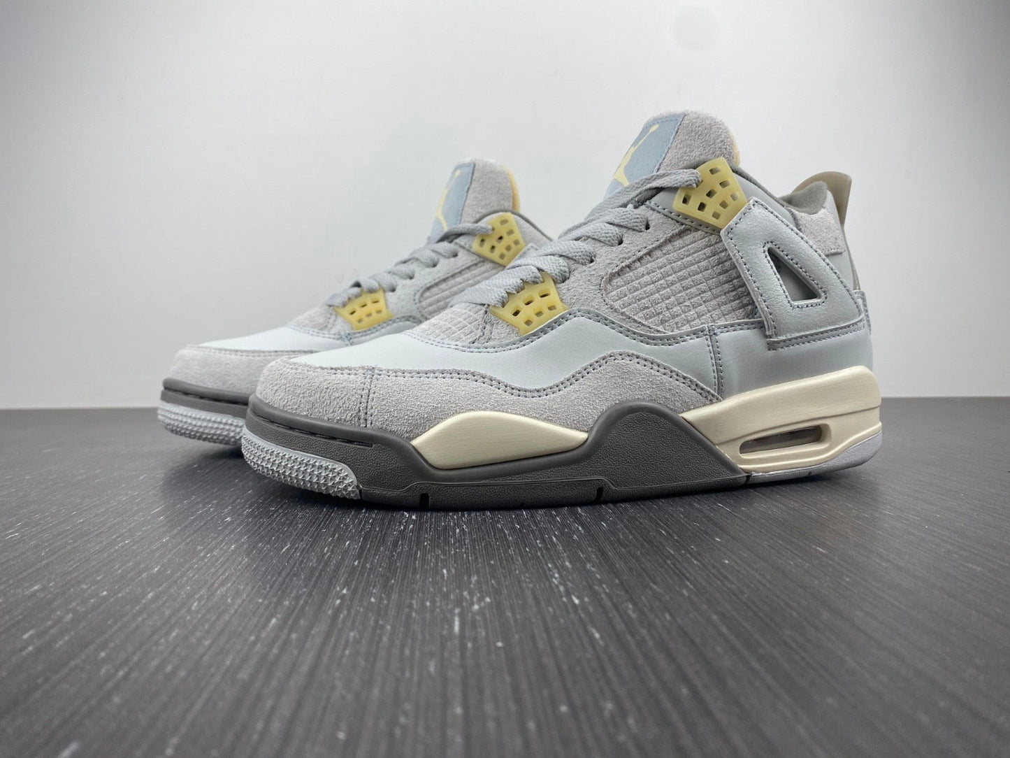 Jordan 4 Craft
