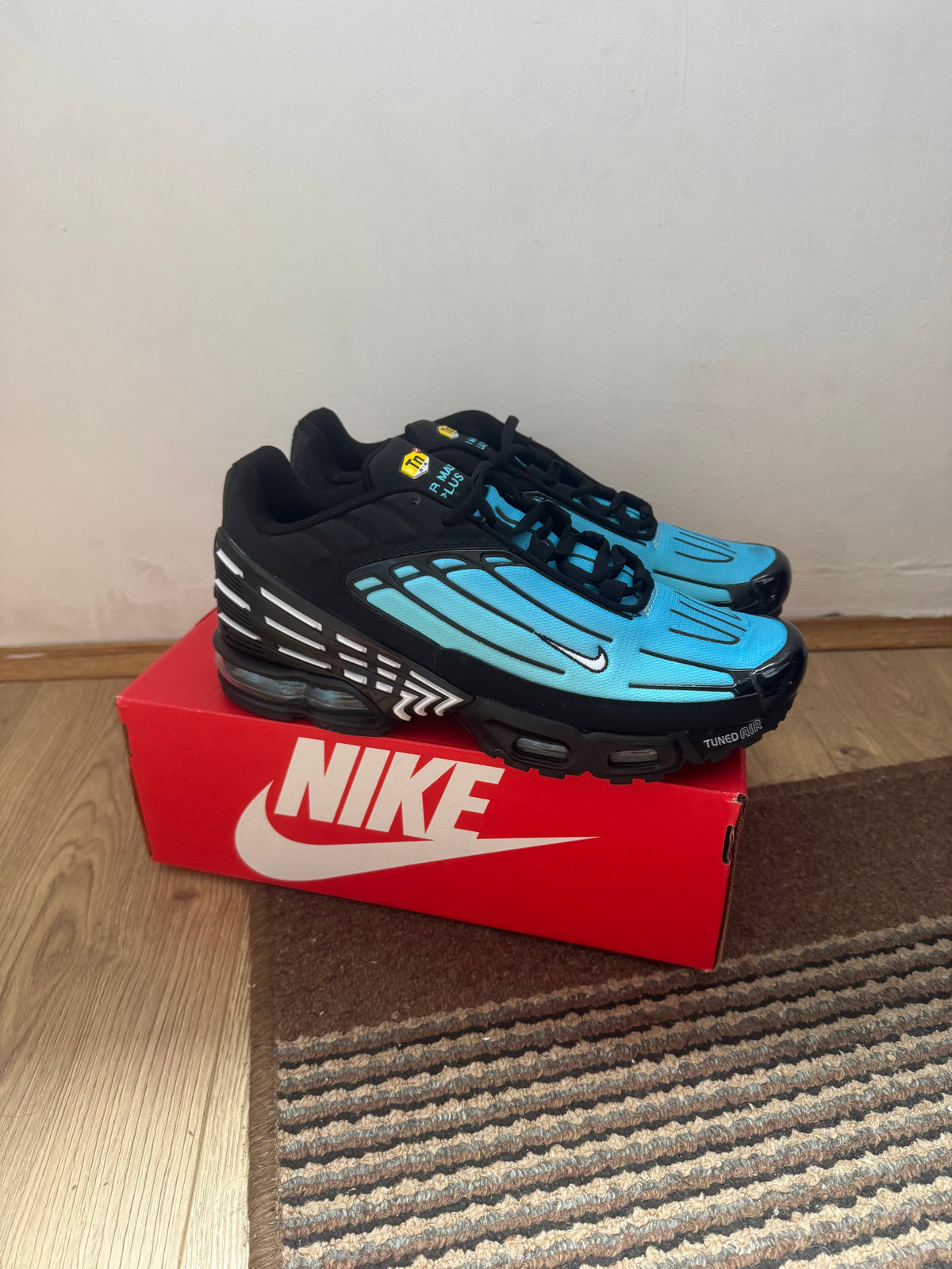 Nike Air max Plus 3 Broj 44(Odmah dostupno)