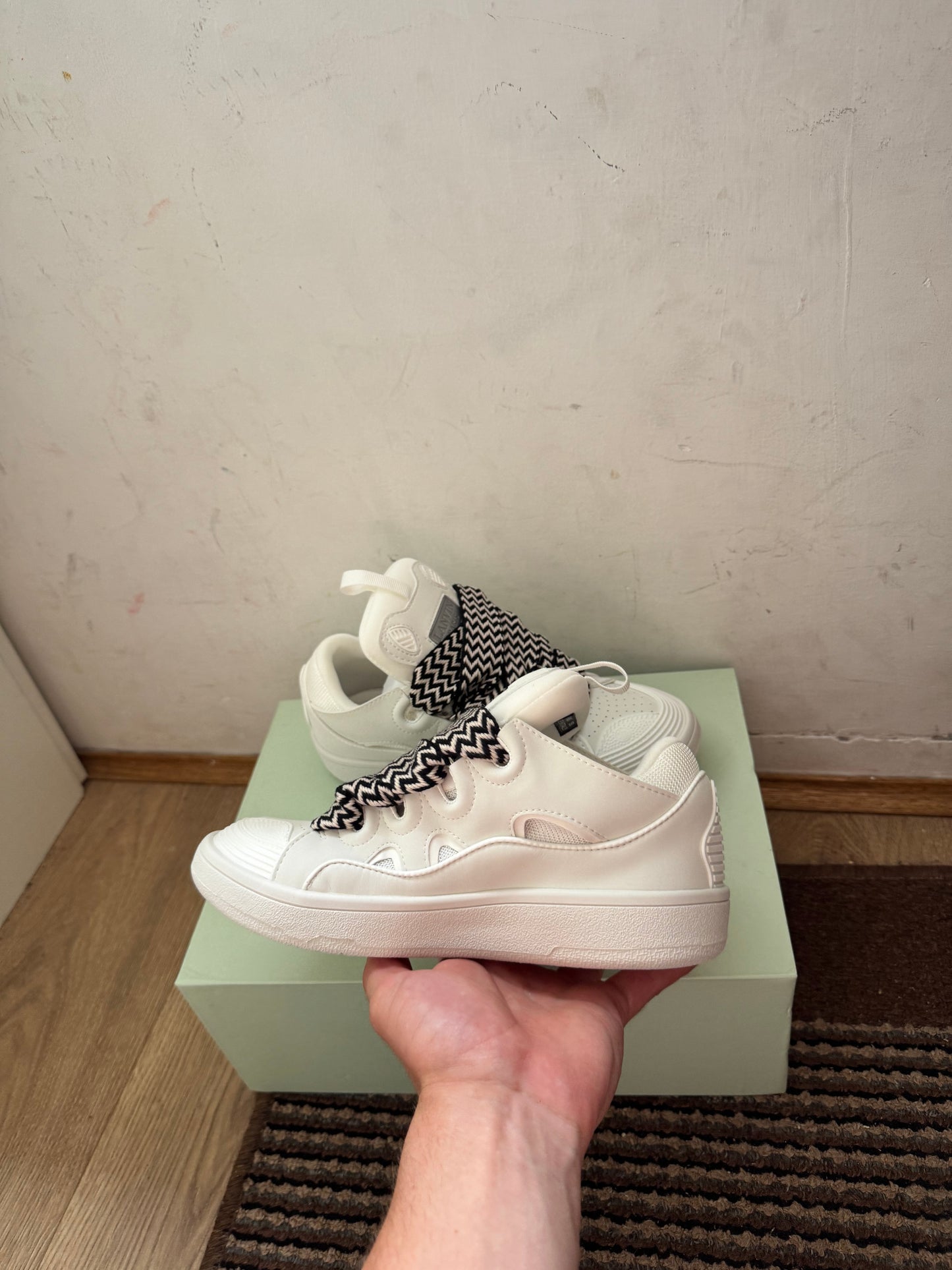 Lanvin Broj 39(Odmah dostupno)