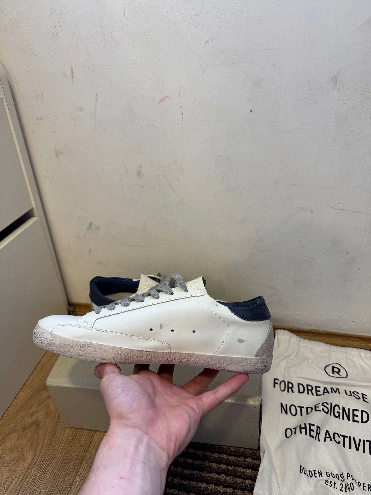 Golden Goose Broj 46(Odmah dostupno)