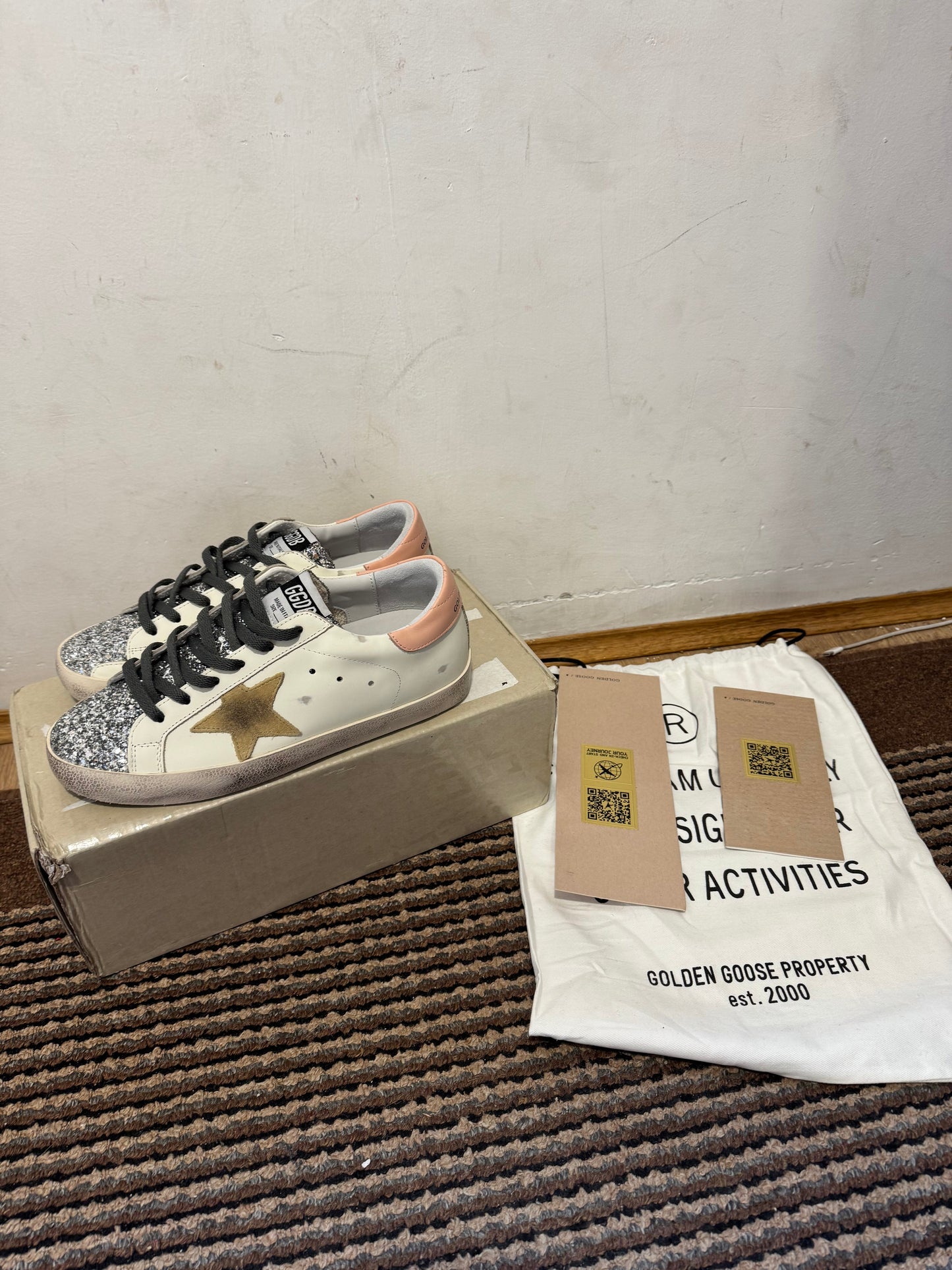 Golden Goose Broj 39 (Odmah dostupno)