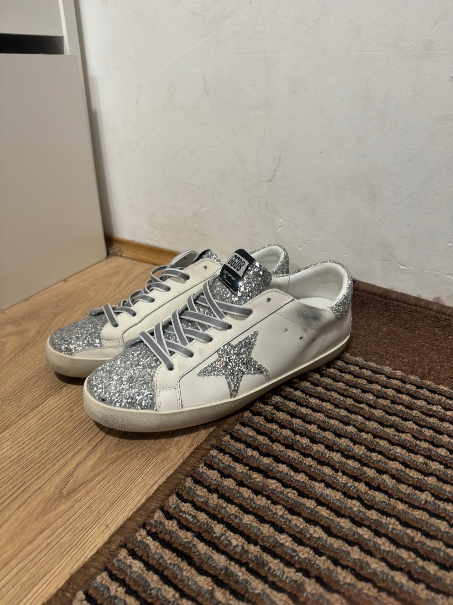 Golden Goose Diamond Star Broj 39 (Nosene Dva puta!!!)(Odmah dostupno)
