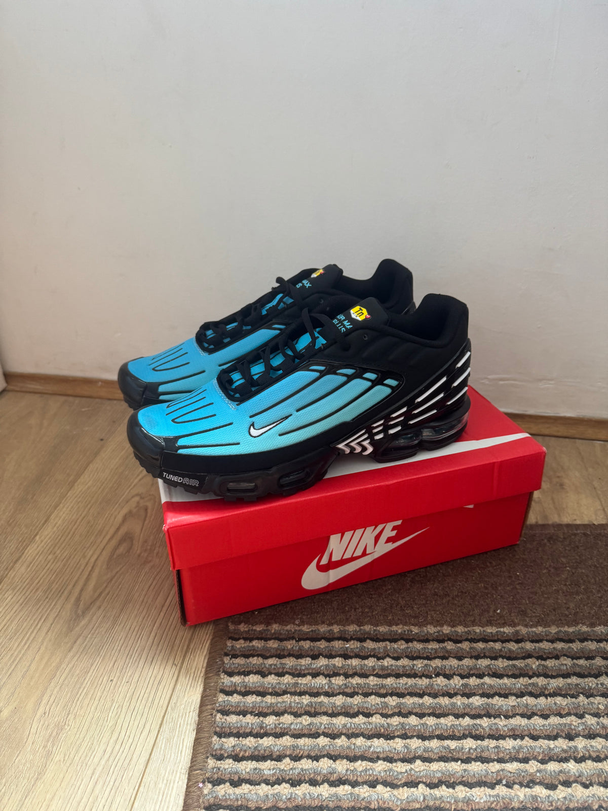 Nike Air max Plus 3 Broj 44(Odmah dostupno)