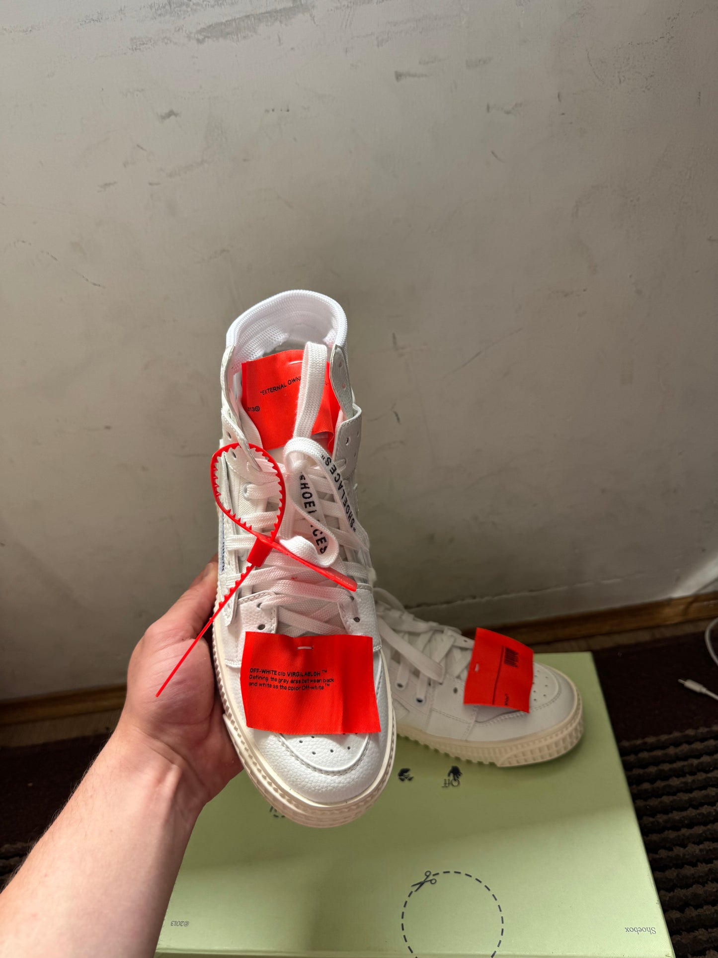 Off White Court Broj 36(Odmah dostupno)