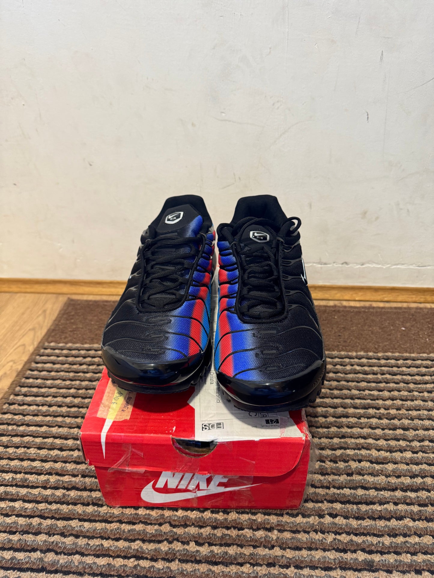 Nike Air max Plus Broj 45(Odmah dostupno)