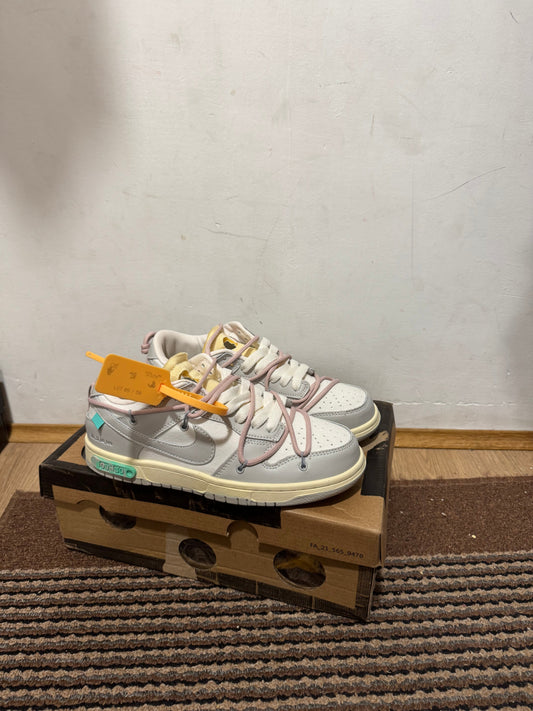Off White dunk Lot 9 Broj 39,40(Odmah dostupno)