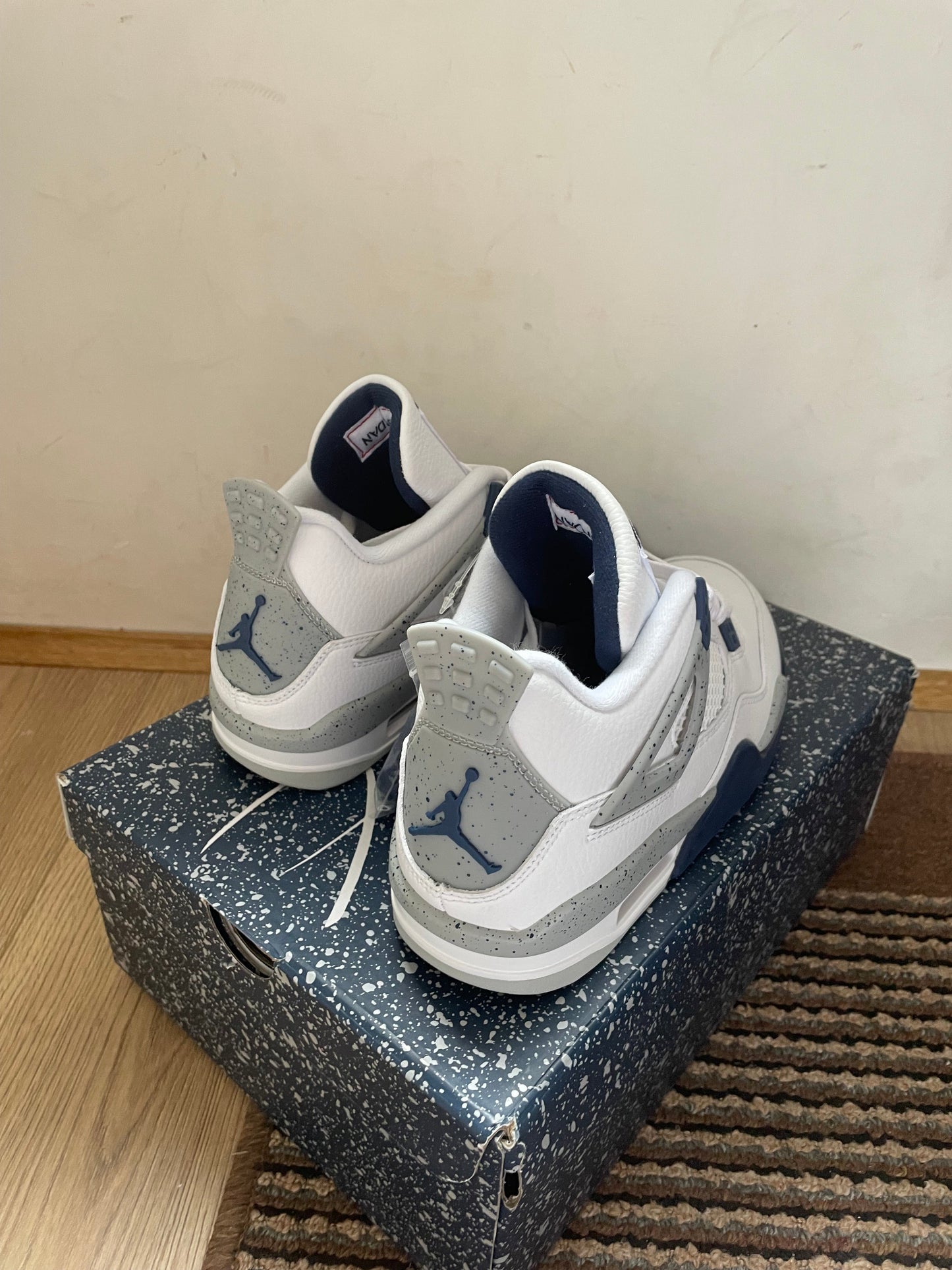 Jordan 4 Midnight Navy Broj 46(Odmah dostupno)