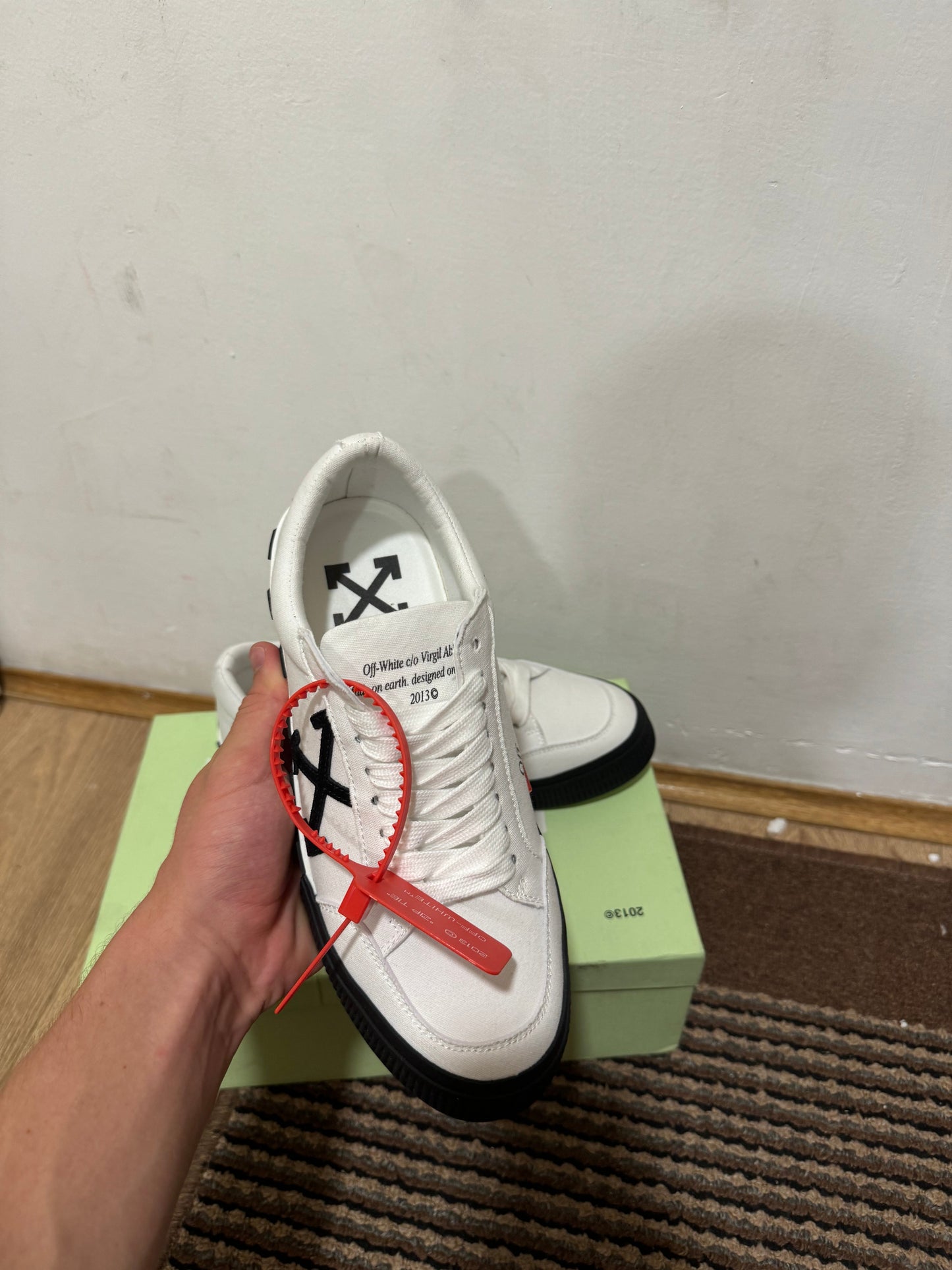 Off White Court Low Broj 44,45(Odmah dostupno)