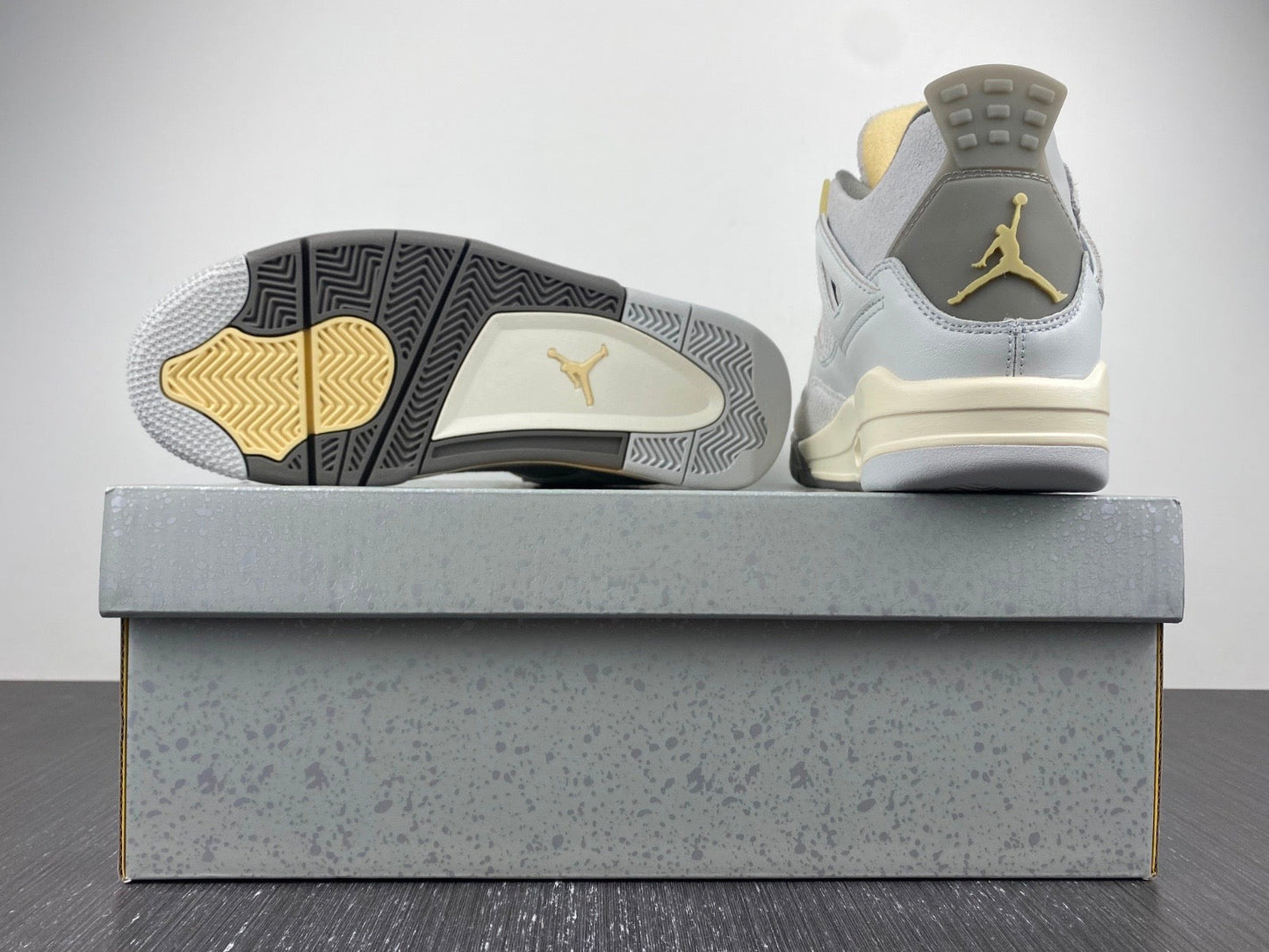 Jordan 4 Craft
