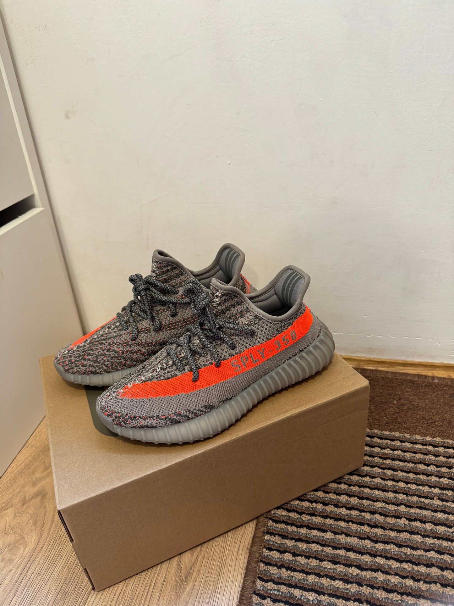 Yeezy 350 Beluga Broj 40(Odmah Dostupno)