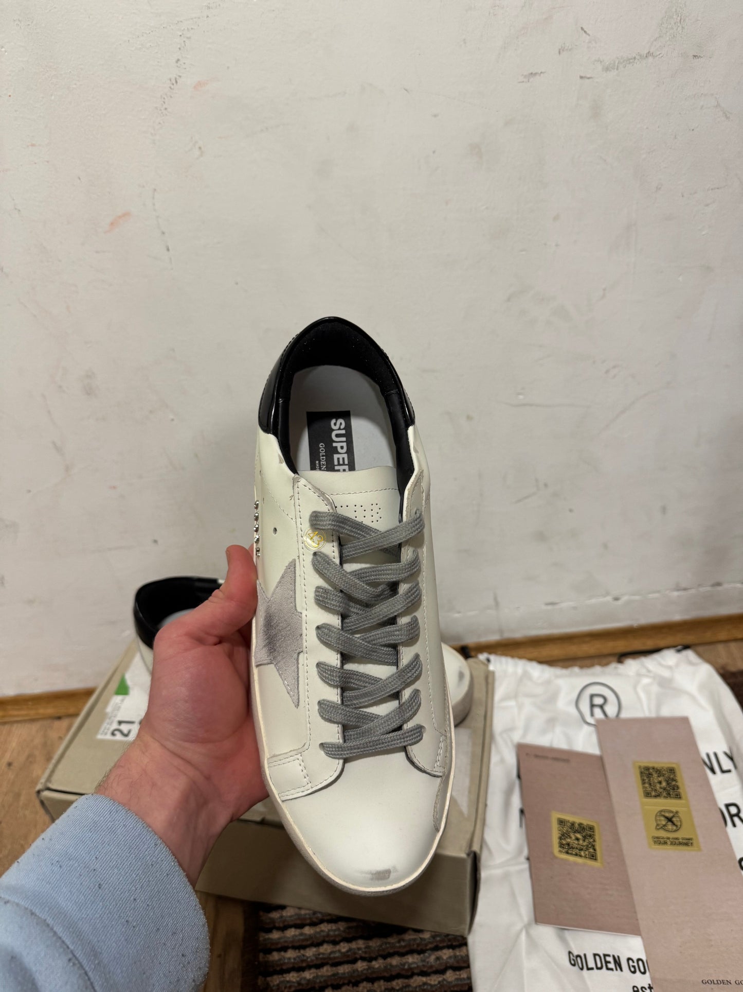 Golden Goose Broj 43(Odmah dostupno)