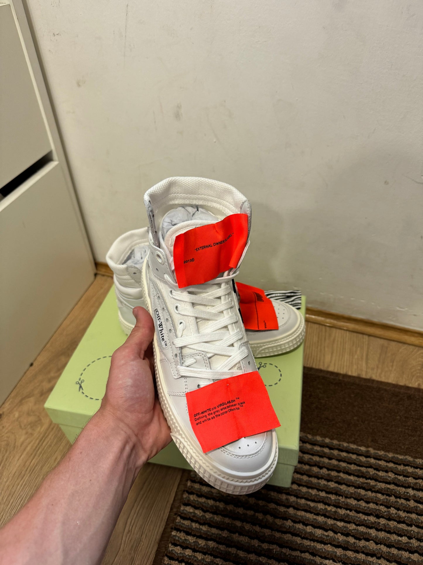 Off White Court Broj 39(Odmah dostupno)