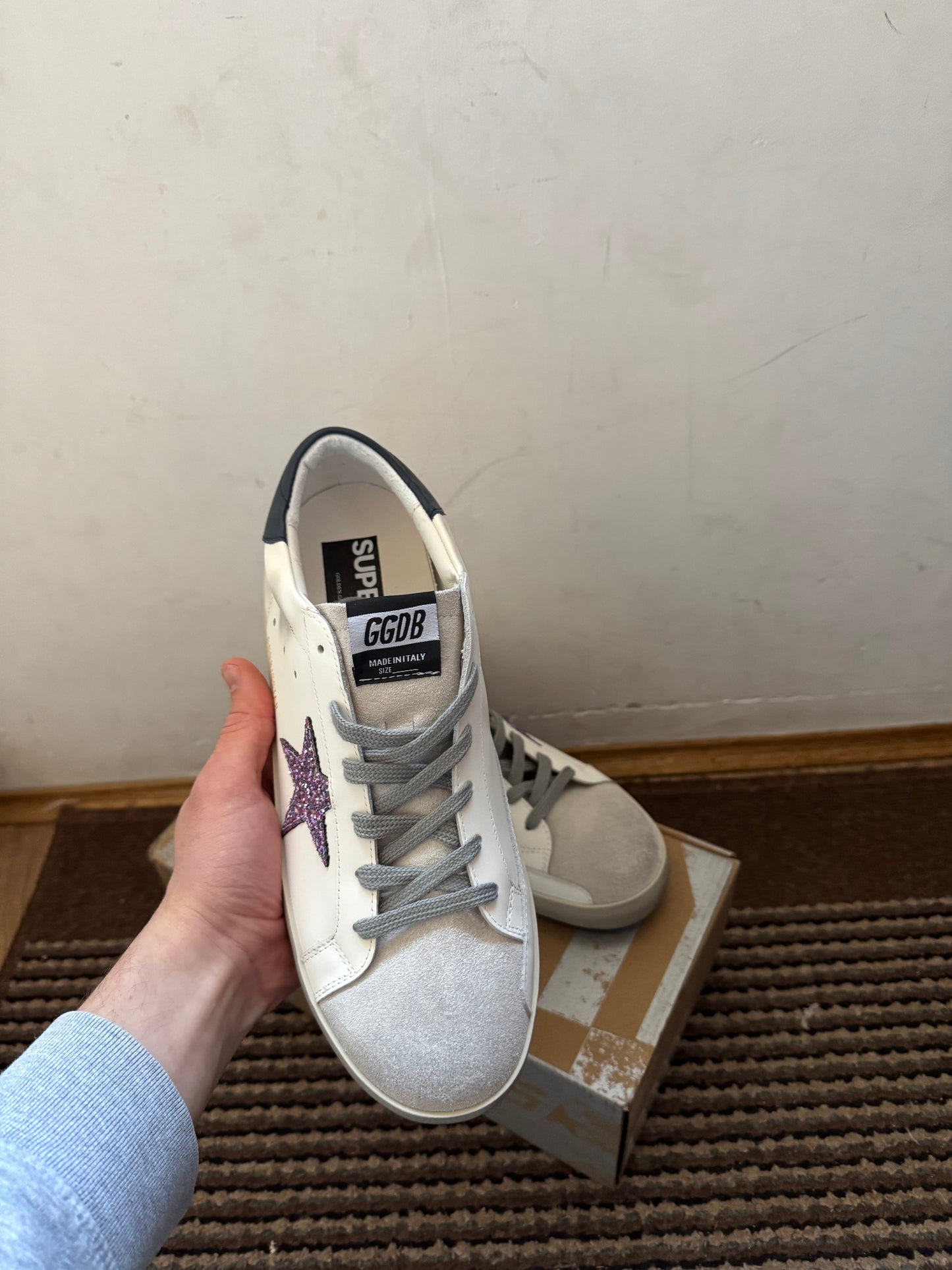 Golden Goose Broj 44 (Odmah dostupno)