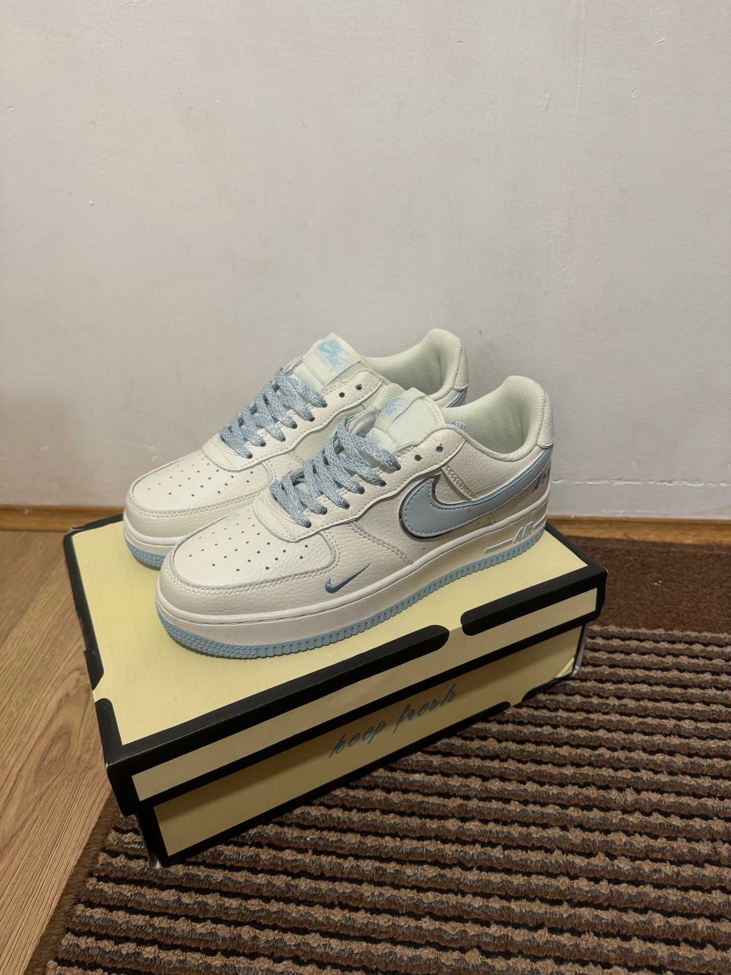 Nike Air Force Fresh Blue Broj 42.5(Odmah dostupno)