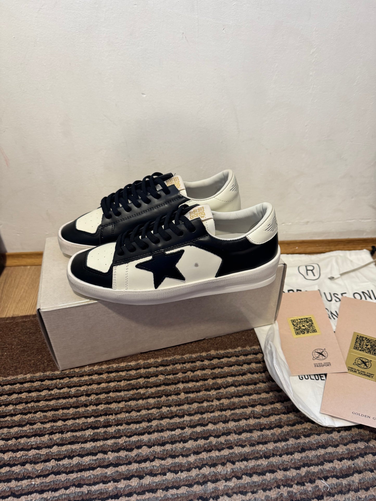 Golden Goose Broj 40(Odmah dostupno)
