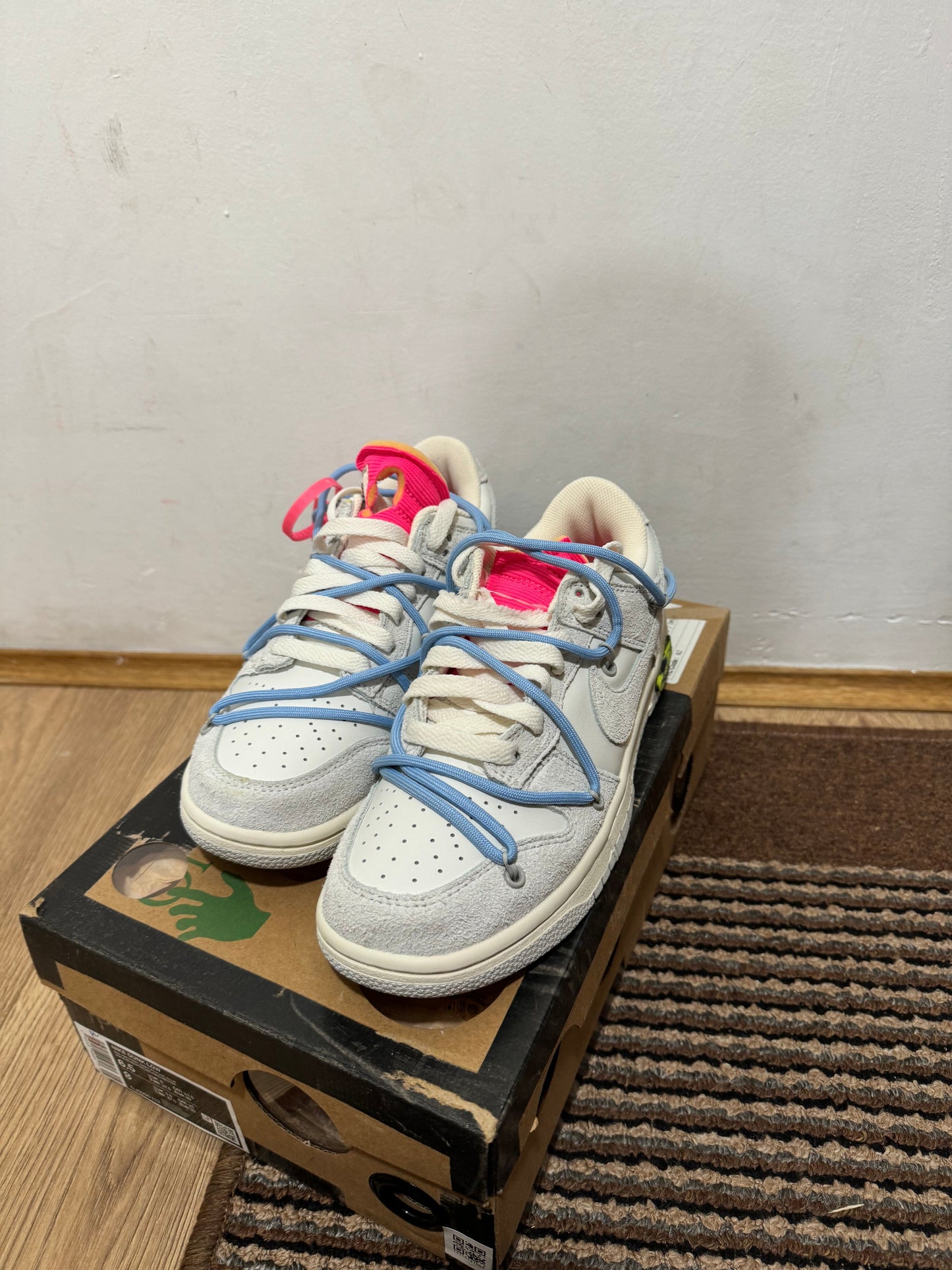Off White dunk Lot 38 Broj 40,45(Odmah dostupno)