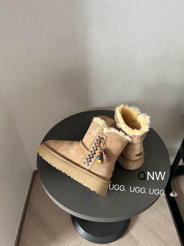 Ugg