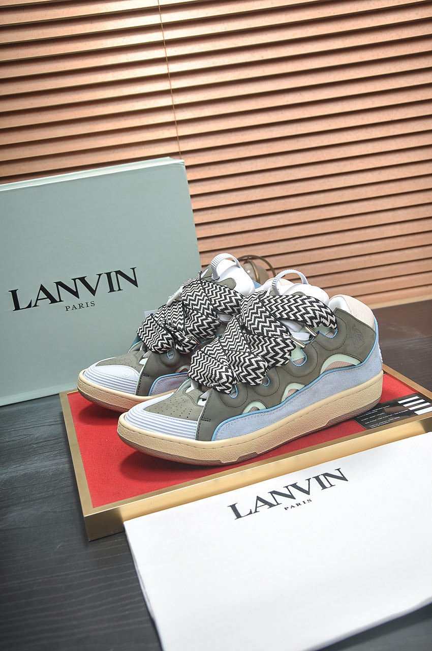 Lanvin Curb
