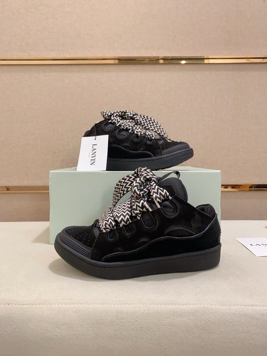 Lanvin Curb