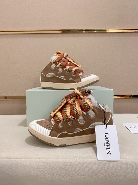 Lanvin Curb