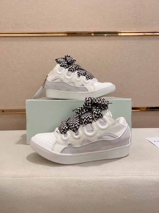 Lanvin Curb