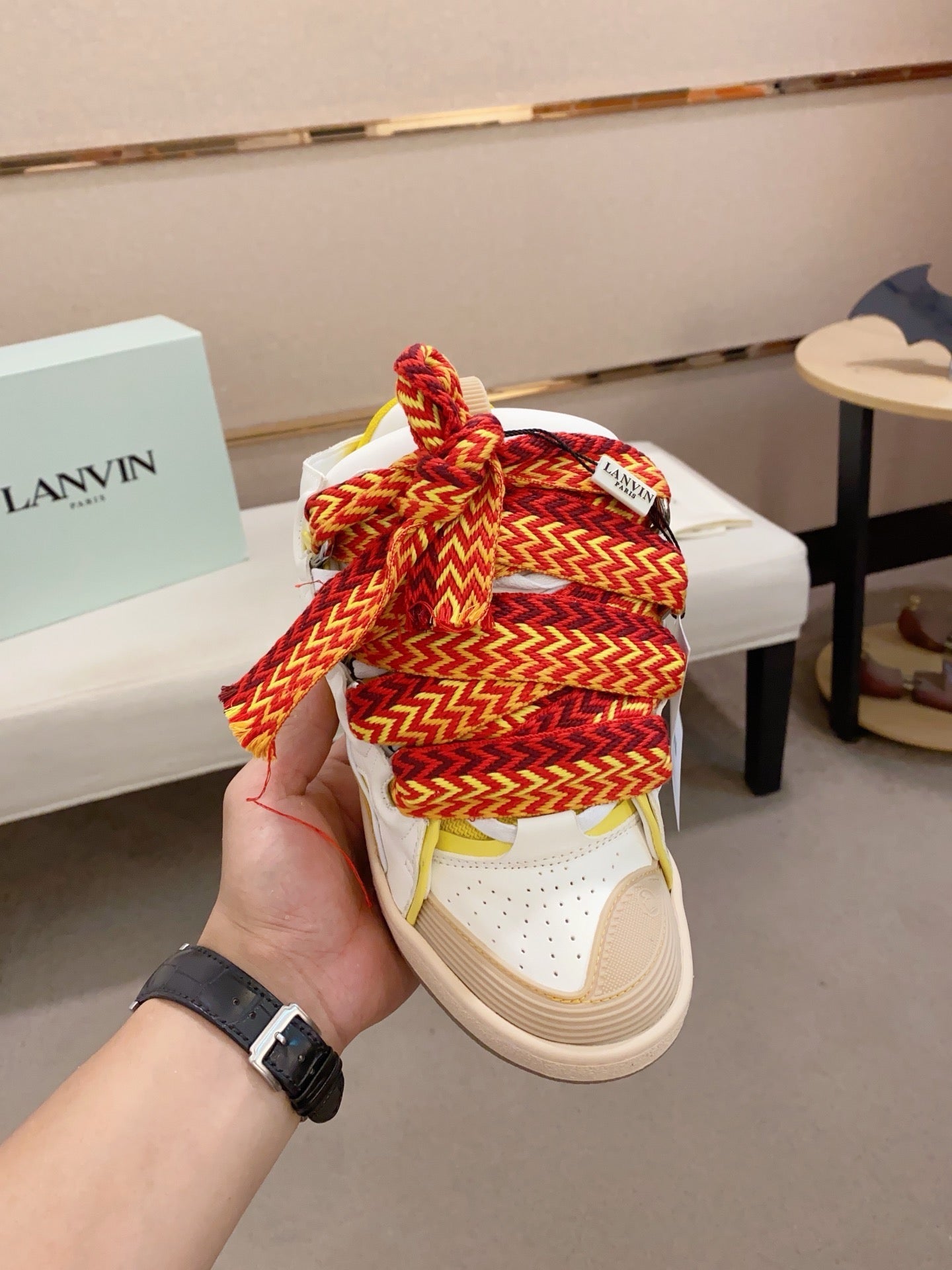 Lanvin Curb