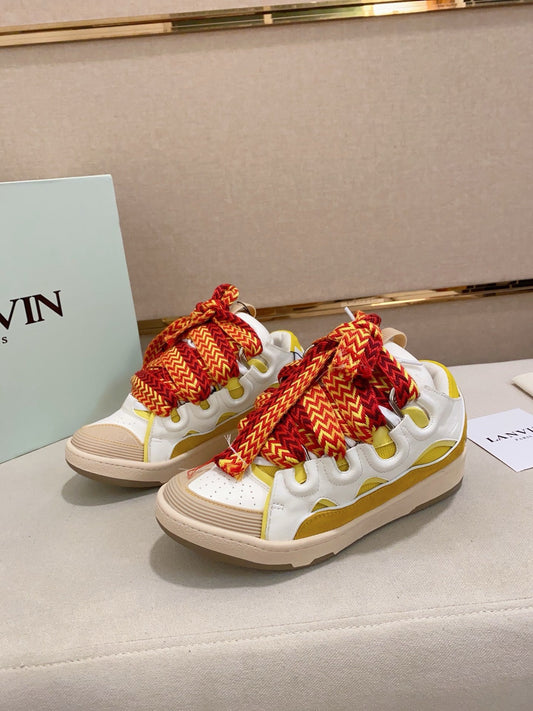 Lanvin Curb