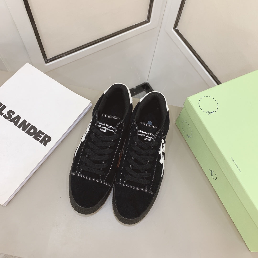 OFF WHITE Court low