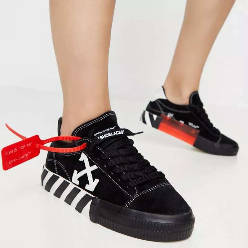 OFF WHITE Court low